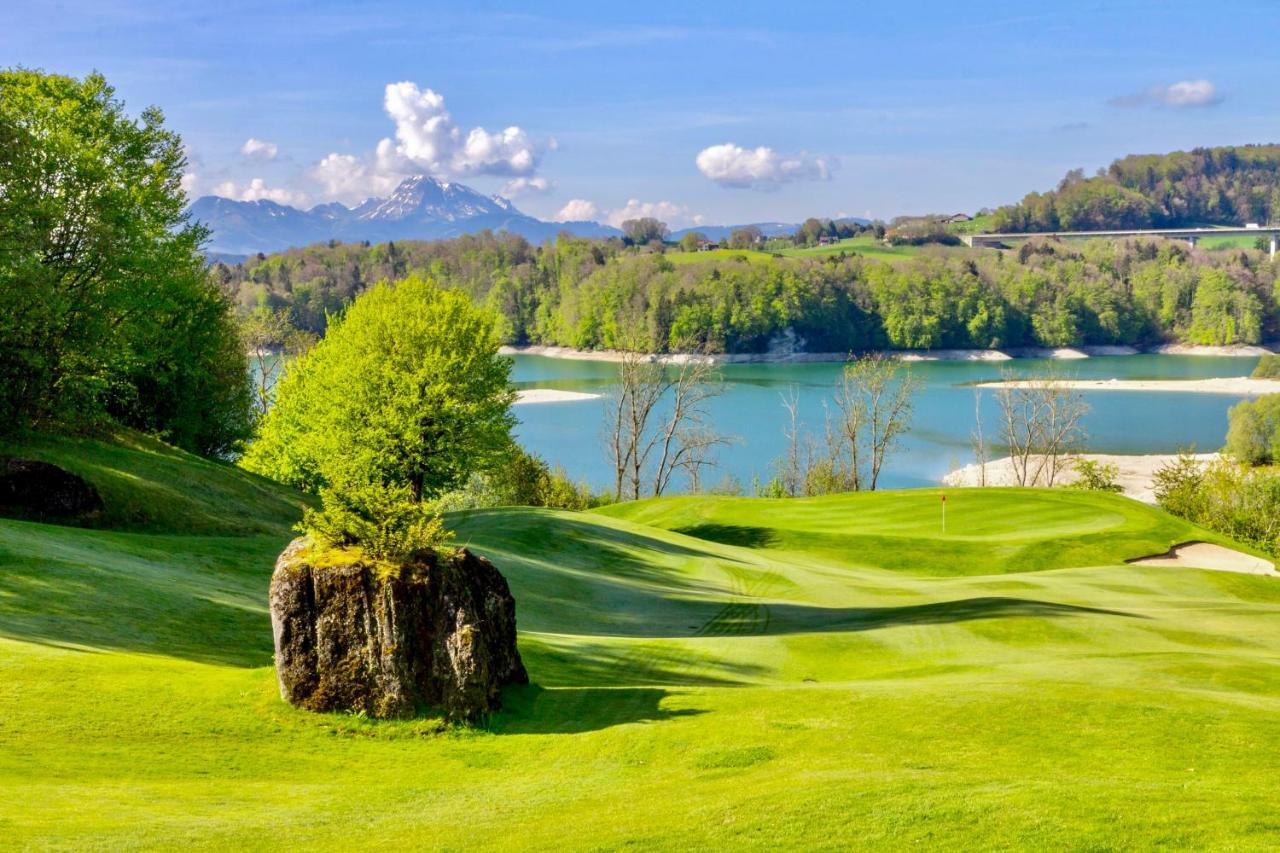 Hotel-Restaurant La Terrasse, Golf De La Gruyere Pont-la-Ville Extérieur photo